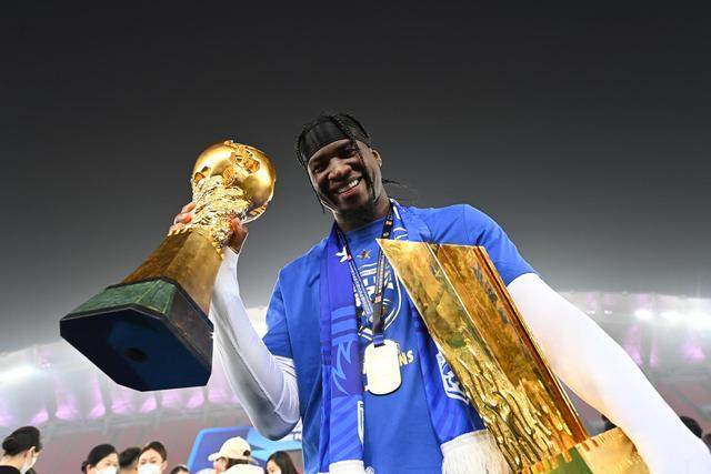 足球直播-马尔康中超出战72场轰50球 上赛季场均1球夺金靴